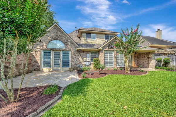 $539,000 | 14919 Redwood Cove Court, Houston, TX 77062