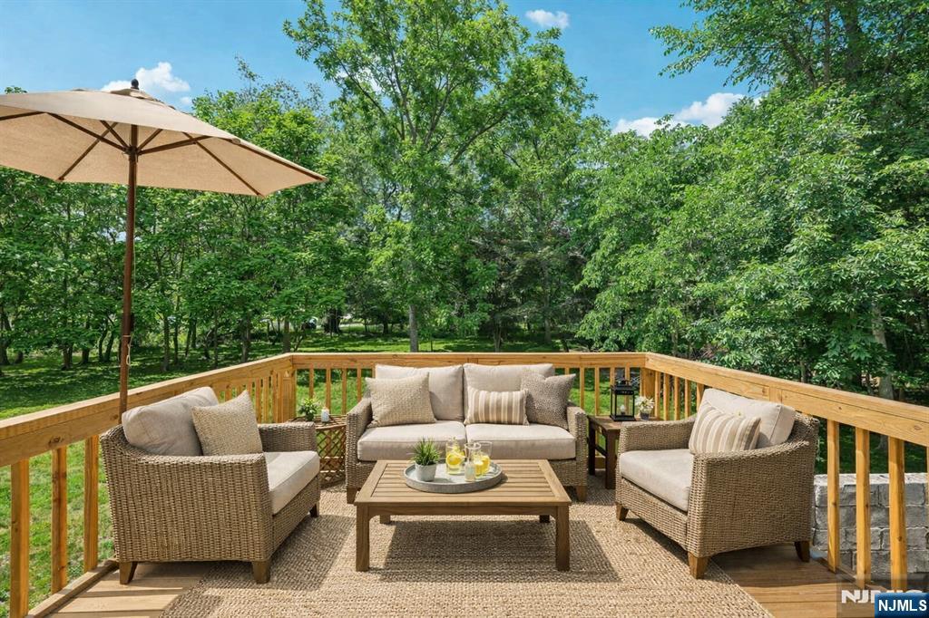 52 North Road Wayne, NJ 07470 - Photo 26 of 33