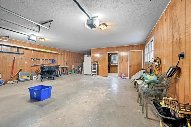 $819,900 | 405 Meadowridge Drive, Lynchburg, VA 24503