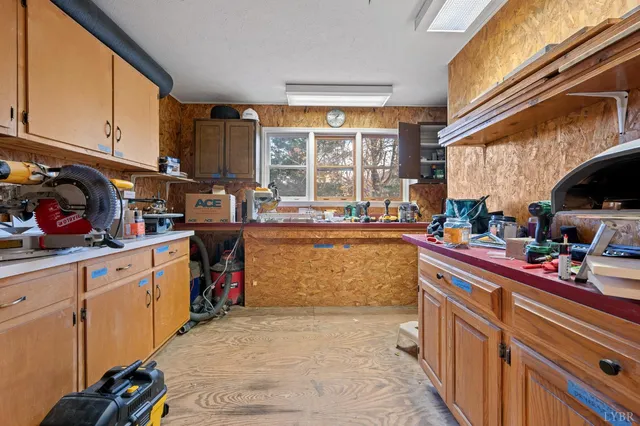 $819,900 | 405 Meadowridge Drive, Lynchburg, VA 24503