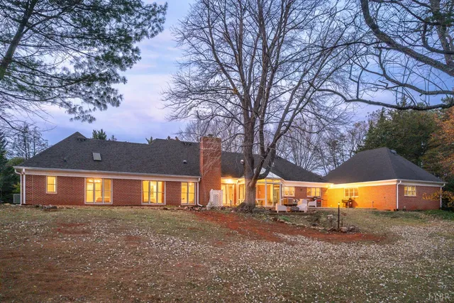 $819,900 | 405 Meadowridge Drive, Lynchburg, VA 24503