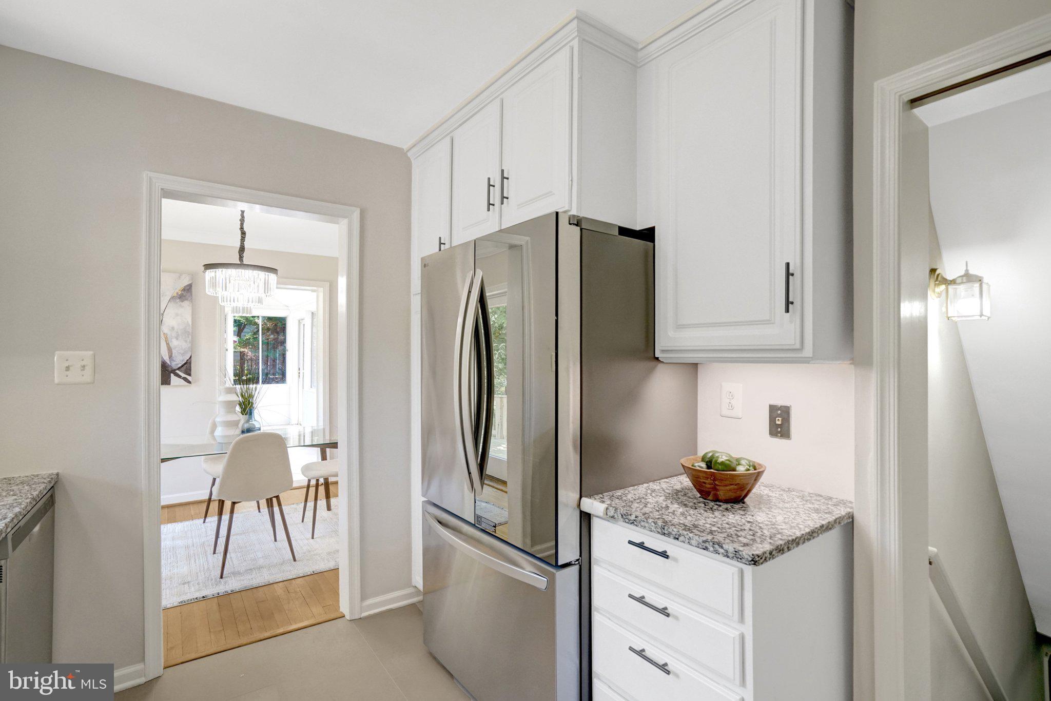 7107 Coventry Road Alexandria, VA 22306 - Photo 12 of 64 Kitchen with stainless refrigerator