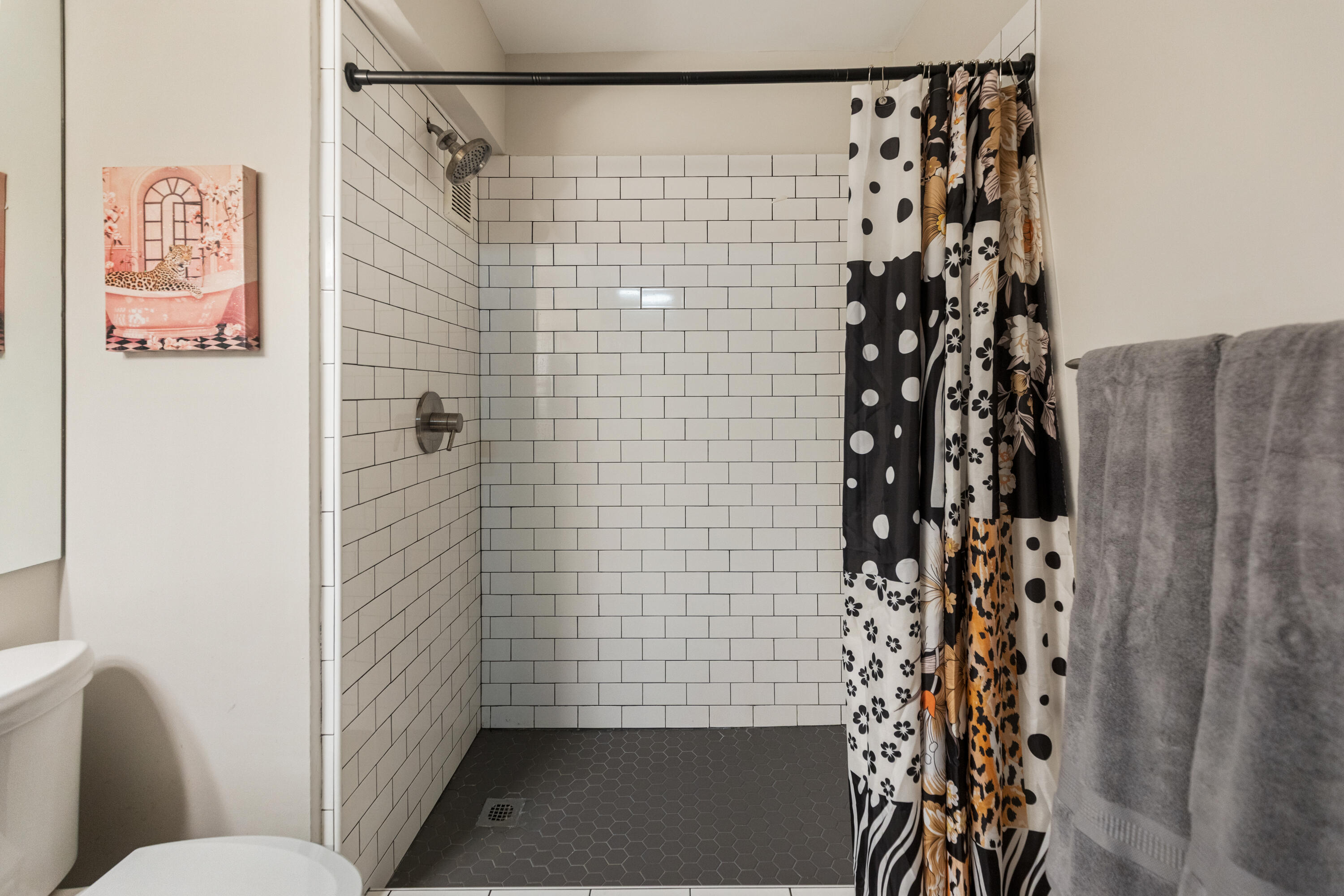 1131 Stringers Ridge Road, Unit 11C Chattanooga, TN 37405 - Photo 21 of 40 PRIMARY BATHROOM