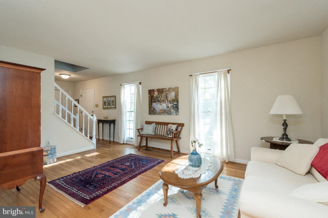 304 Riding Ridge Road Annapolis, MD 21403 - Photo 8 of 40