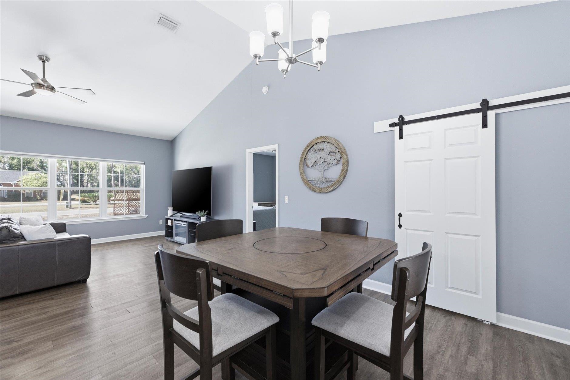 314 Judson Drive Perry, FL 32348 - Photo 2 of 29