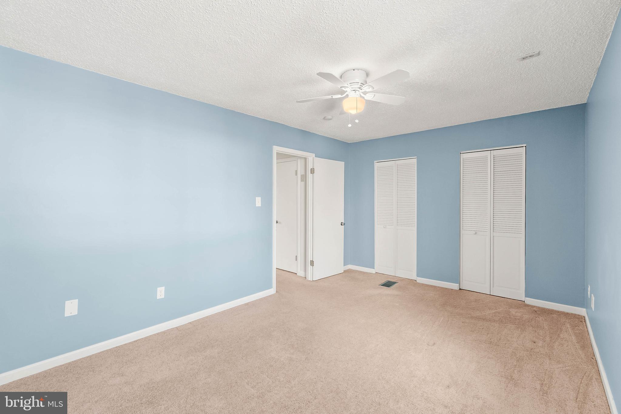 2233 Southgate Square Reston, VA 20191 - Photo 32 of 40