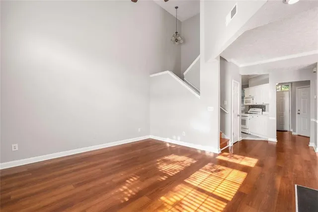 $385,000 | 500 Fraser Street Southeast, Atlanta, GA 30312