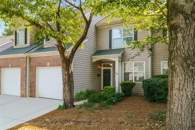 $385,000 | 500 Fraser Street Southeast, Atlanta, GA 30312