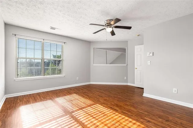 $385,000 | 500 Fraser Street Southeast, Atlanta, GA 30312