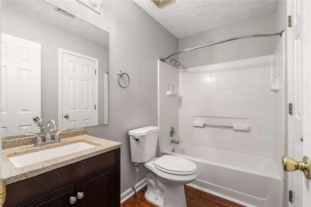 $385,000 | 500 Fraser Street Southeast, Atlanta, GA 30312