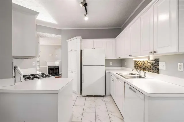 $385,000 | 500 Fraser Street Southeast, Atlanta, GA 30312