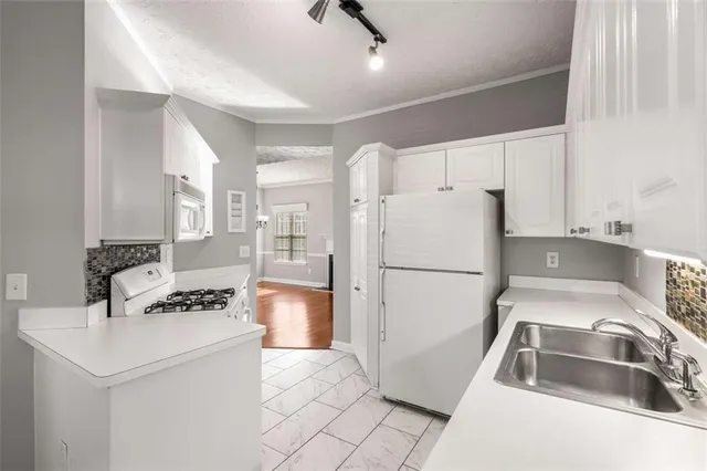 $385,000 | 500 Fraser Street Southeast, Atlanta, GA 30312