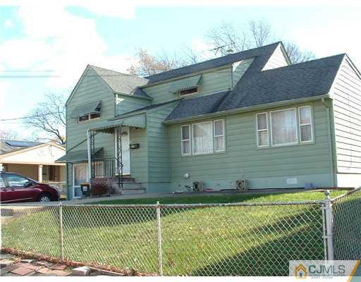 38 Roberts Road Somerset, NJ 08873 - Photo 1 of 25 Gallery Image 1