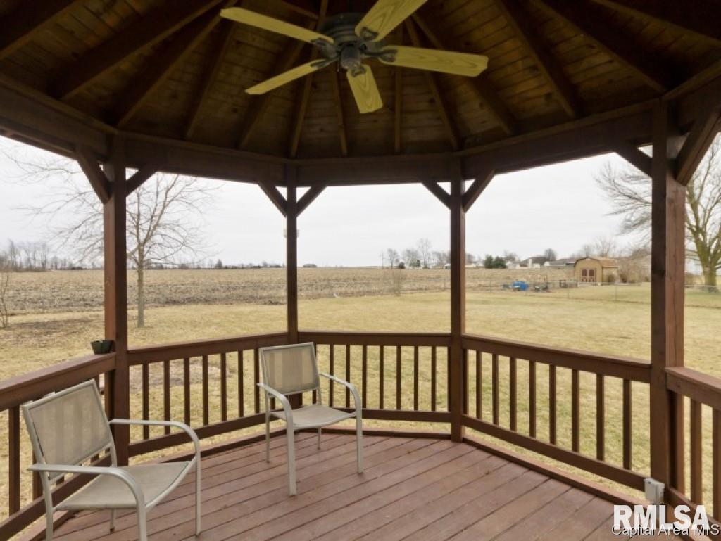 100 Post Road Virden, IL 62690 - Photo 3 of 23