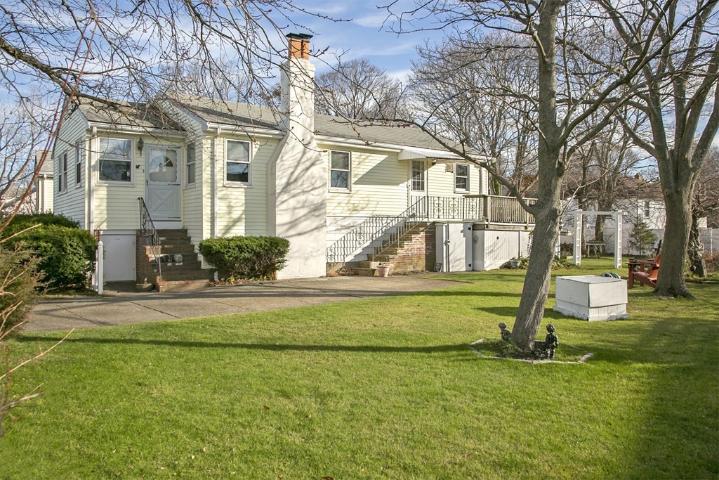 47 Nantasket Road Hull, MA 02045 - Photo 1 of 13