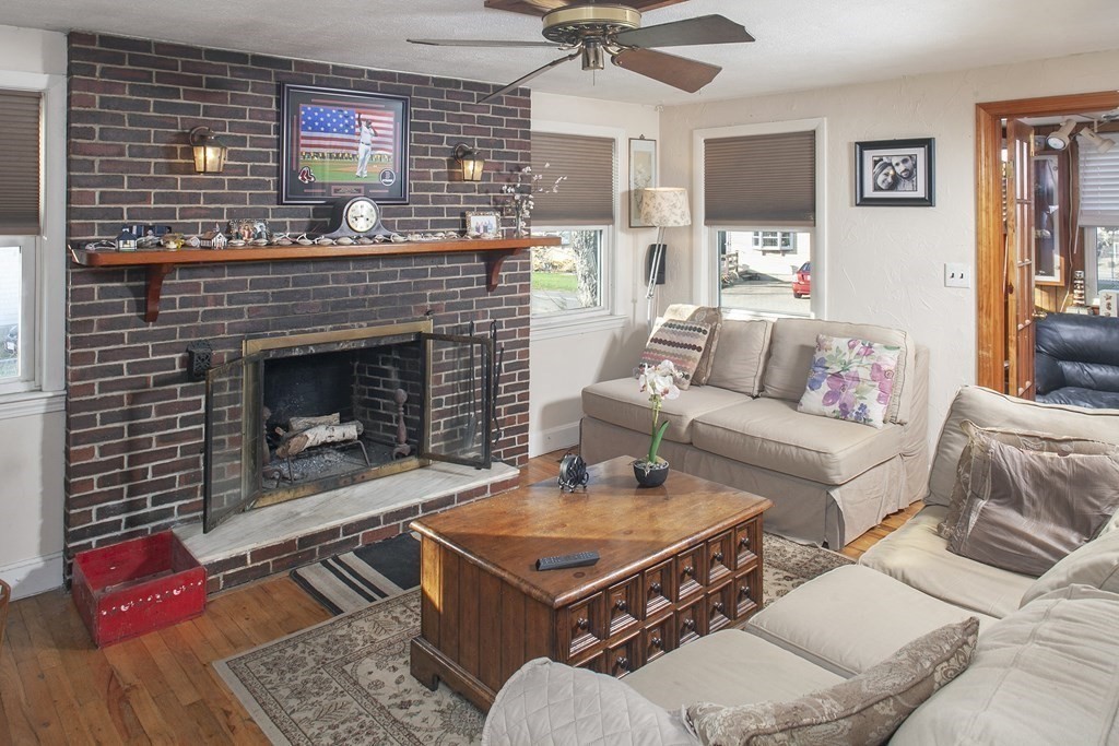 47 Nantasket Road Hull, MA 02045 - Photo 3 of 13