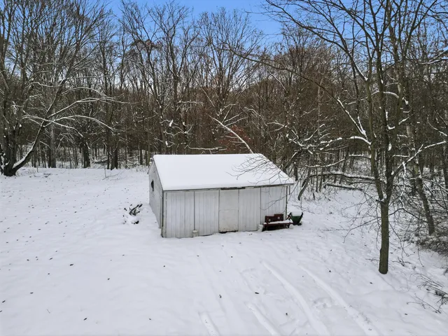 $344,000 | 9010 Lake Drive, Stanwood, MI 49346