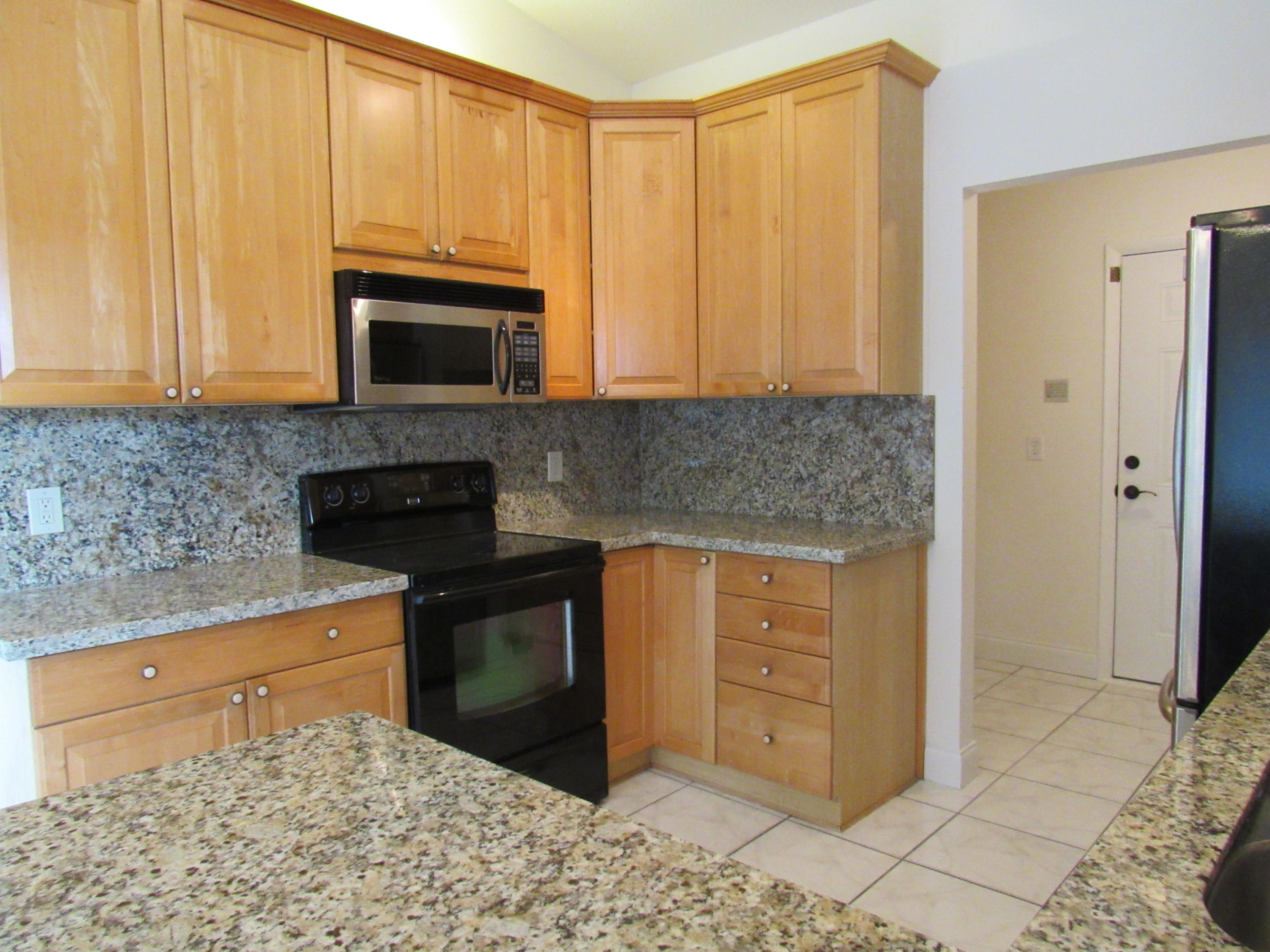 8675 Eagle Run Drive Boca Raton, FL 33434 - Photo 5 of 46 IMG_0128