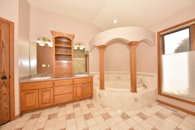 $789,900 | 4942 Bridle Path Road, Polk, WI 53076