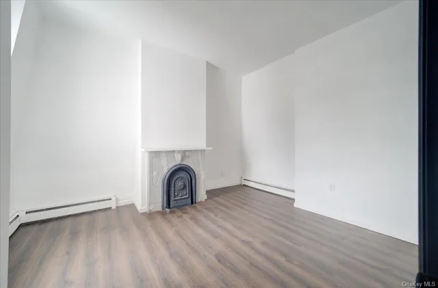 $237,500 | 97 West Main Street, Middletown, NY 10940