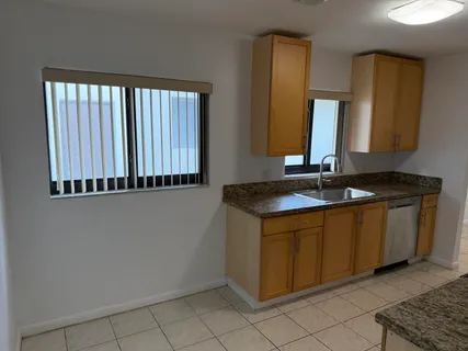$319,500 | 1687 Southwest 20th Terrace, Deerfield Beach, FL 33442