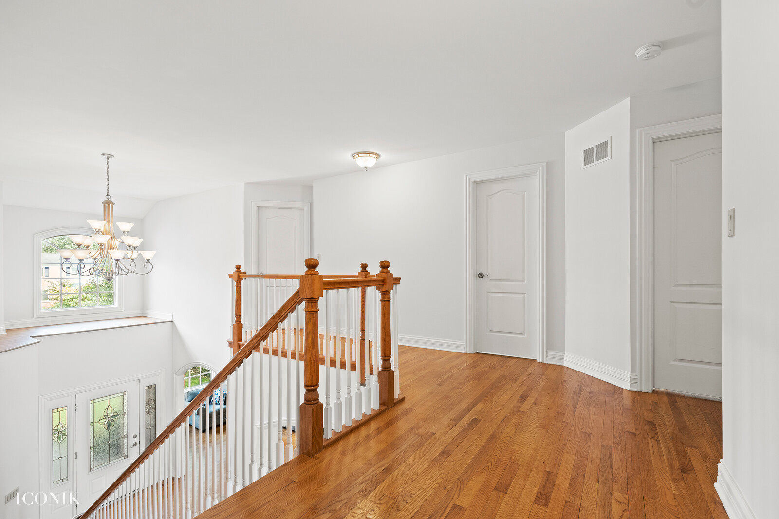 820 North Willow Road Elmhurst, IL 60126 - Photo 4 of 30