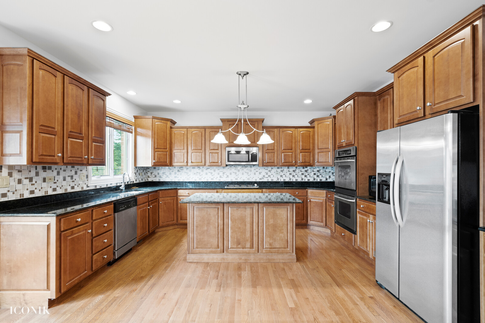 820 North Willow Road Elmhurst, IL 60126 - Photo 9 of 30