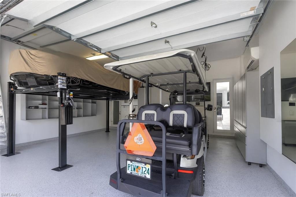 1021 6th Street South Naples, FL 34102 - Photo 40 of 44