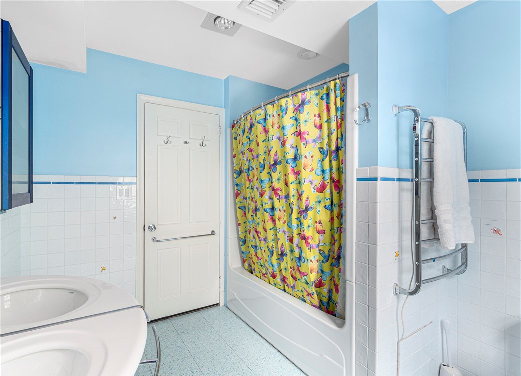 346 Rumstick Road Barrington, RI 02806 - Photo 17 of 26 Gallery Image 17