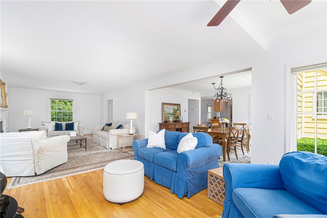 346 Rumstick Road Barrington, RI 02806 - Photo 3 of 26 Gallery Image 3