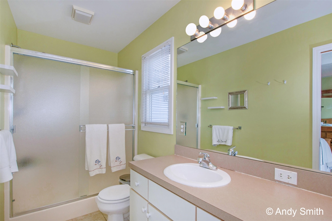 965 West Savidge Street Spring Lake, MI 49456 - Photo 34 of 49