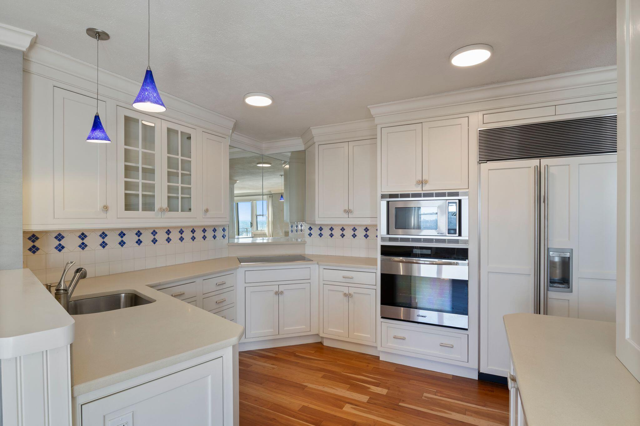 45 Eastern Promenade, Unit 11H Portland, ME 04101 - Photo 2 of 52 45_Eastern_Promenade_09H