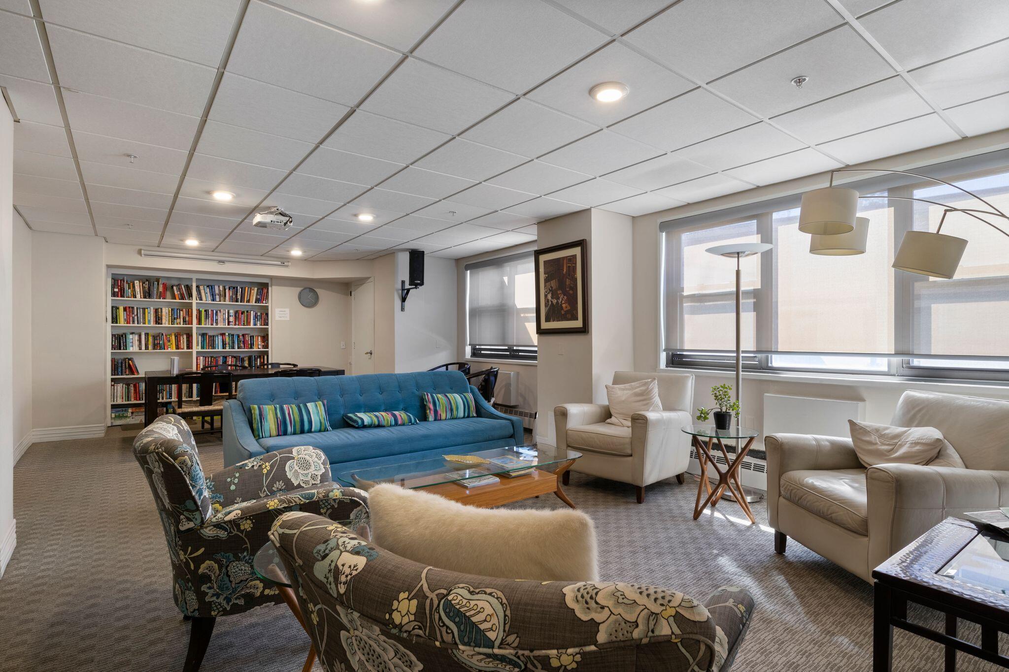 45 Eastern Promenade, Unit 11H Portland, ME 04101 - Photo 36 of 52 45_Eastern_Promenade_57