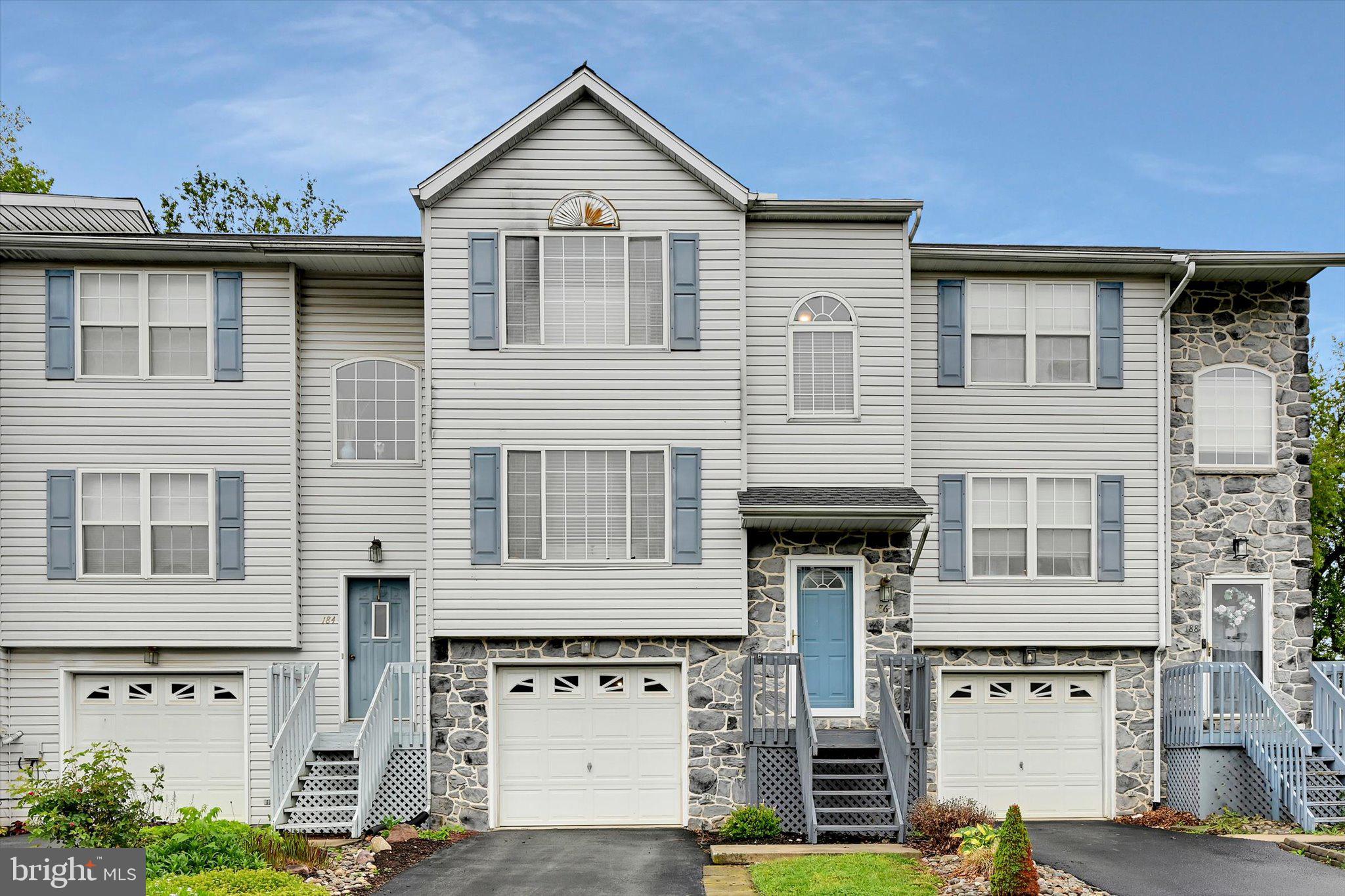 186 Riders Way Lebanon, PA 17042 - Photo 1 of 29