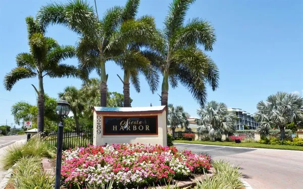 $6,500 | 1250 North Portofino Drive, Unit 102MAR, Sarasota, FL 34242