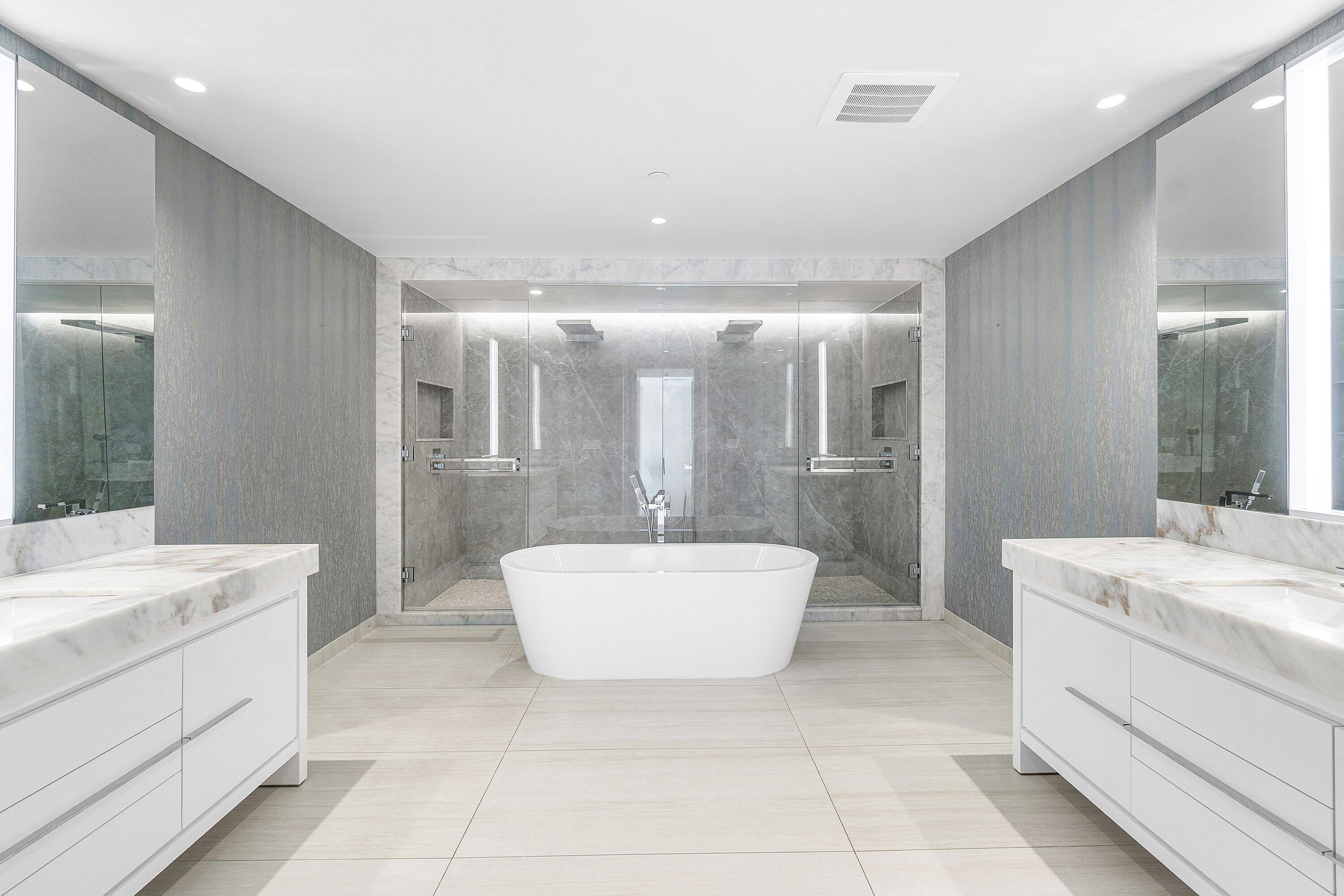 200 Southeast Mizner Boulevard, Unit 209 Boca Raton, FL 33432 - Photo 11 of 59 Primary Bathroom