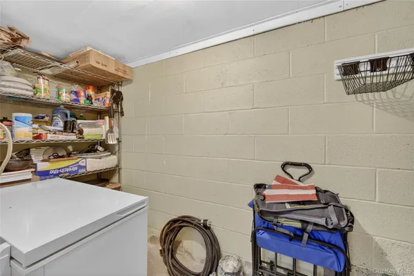 $575,000 | 128 South Highland Avenue, Ossining, NY 10562