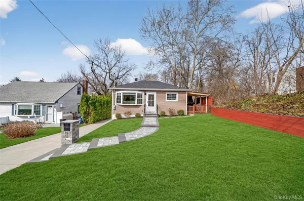 $575,000 | 128 South Highland Avenue, Ossining, NY 10562
