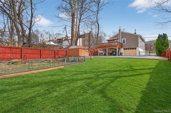 $575,000 | 128 South Highland Avenue, Ossining, NY 10562