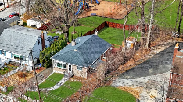 $575,000 | 128 South Highland Avenue, Ossining, NY 10562