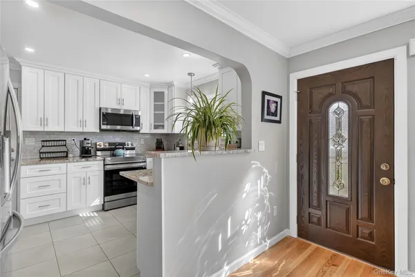 $575,000 | 128 South Highland Avenue, Ossining, NY 10562
