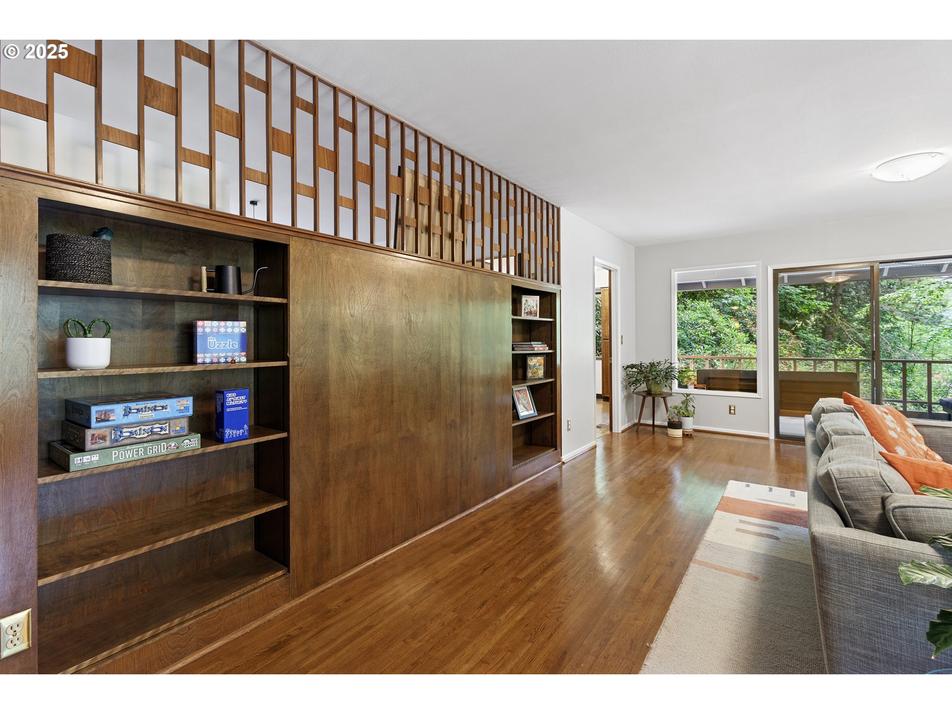 4940 Southwest Humphrey Park Road Portland, OR 97221 - Photo 11 of 40