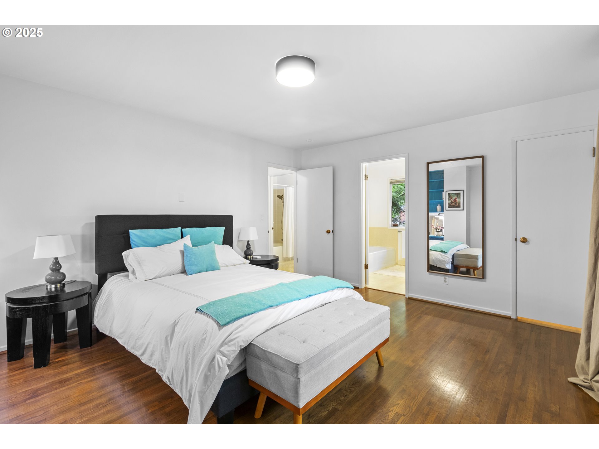 4940 Southwest Humphrey Park Road Portland, OR 97221 - Photo 20 of 40