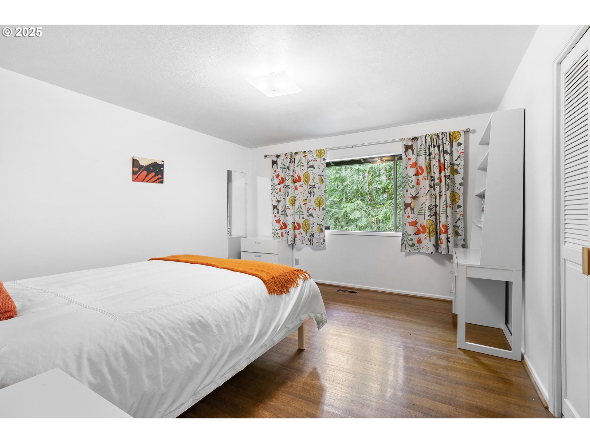 4940 Southwest Humphrey Park Road Portland, OR 97221 - Photo 26 of 40