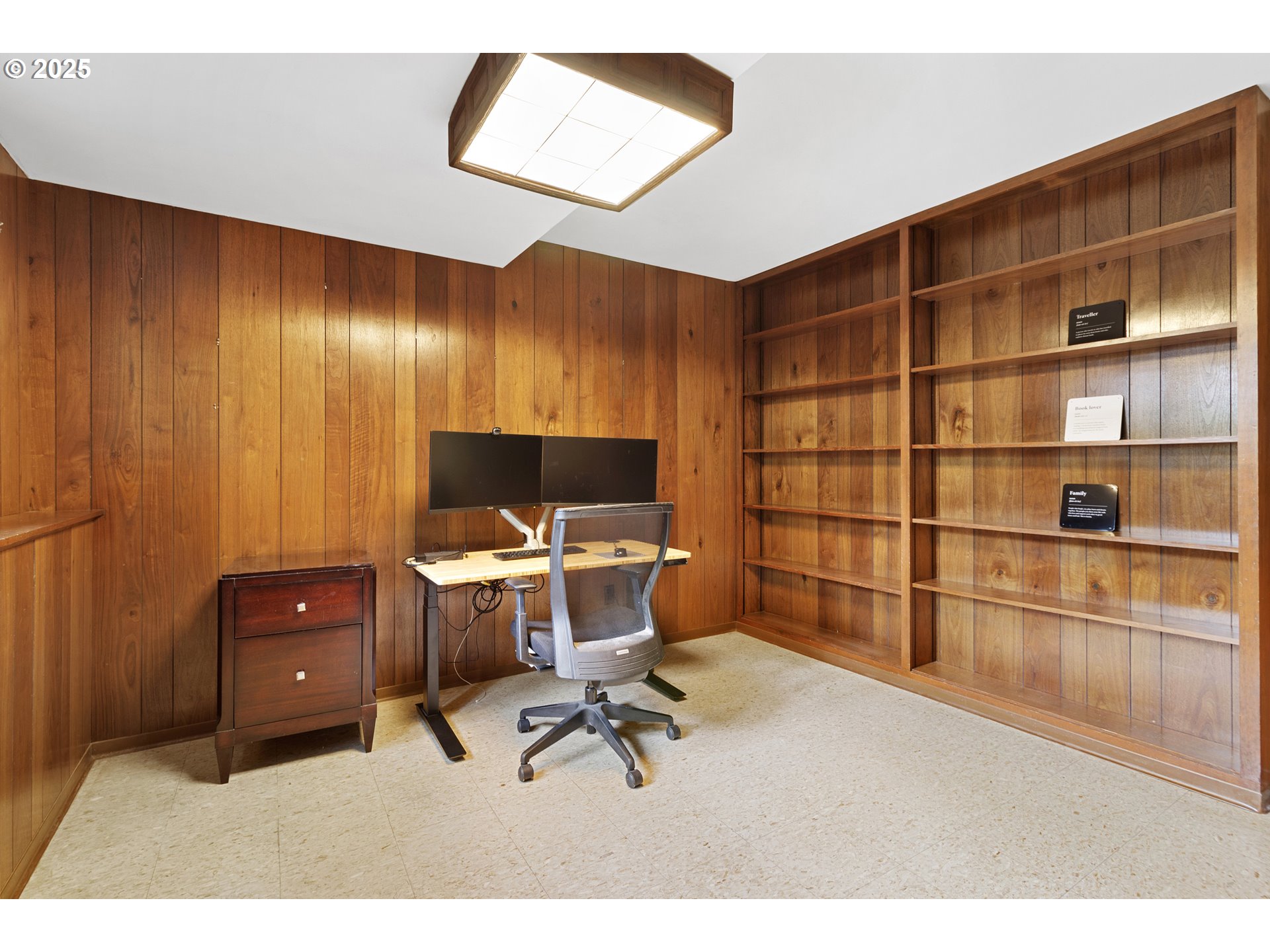 4940 Southwest Humphrey Park Road Portland, OR 97221 - Photo 32 of 40