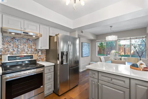 $1,359,000 | 6159 Corte Padre, Pleasanton, CA 94566