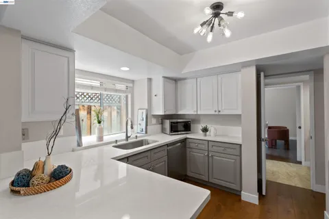 $1,359,000 | 6159 Corte Padre, Pleasanton, CA 94566