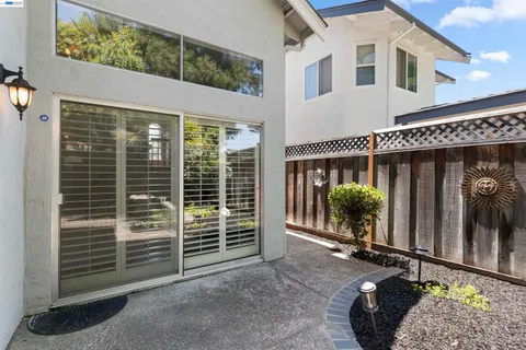 $1,359,000 | 6159 Corte Padre, Pleasanton, CA 94566