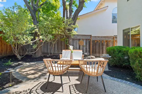 $1,359,000 | 6159 Corte Padre, Pleasanton, CA 94566