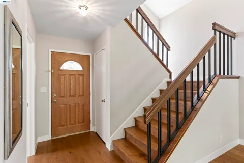 $1,359,000 | 6159 Corte Padre, Pleasanton, CA 94566